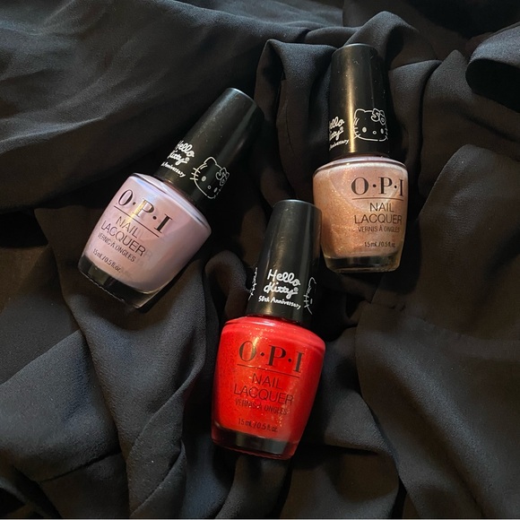 OPI X HELLO KITTY® COLLECTION - Picture 2 of 5